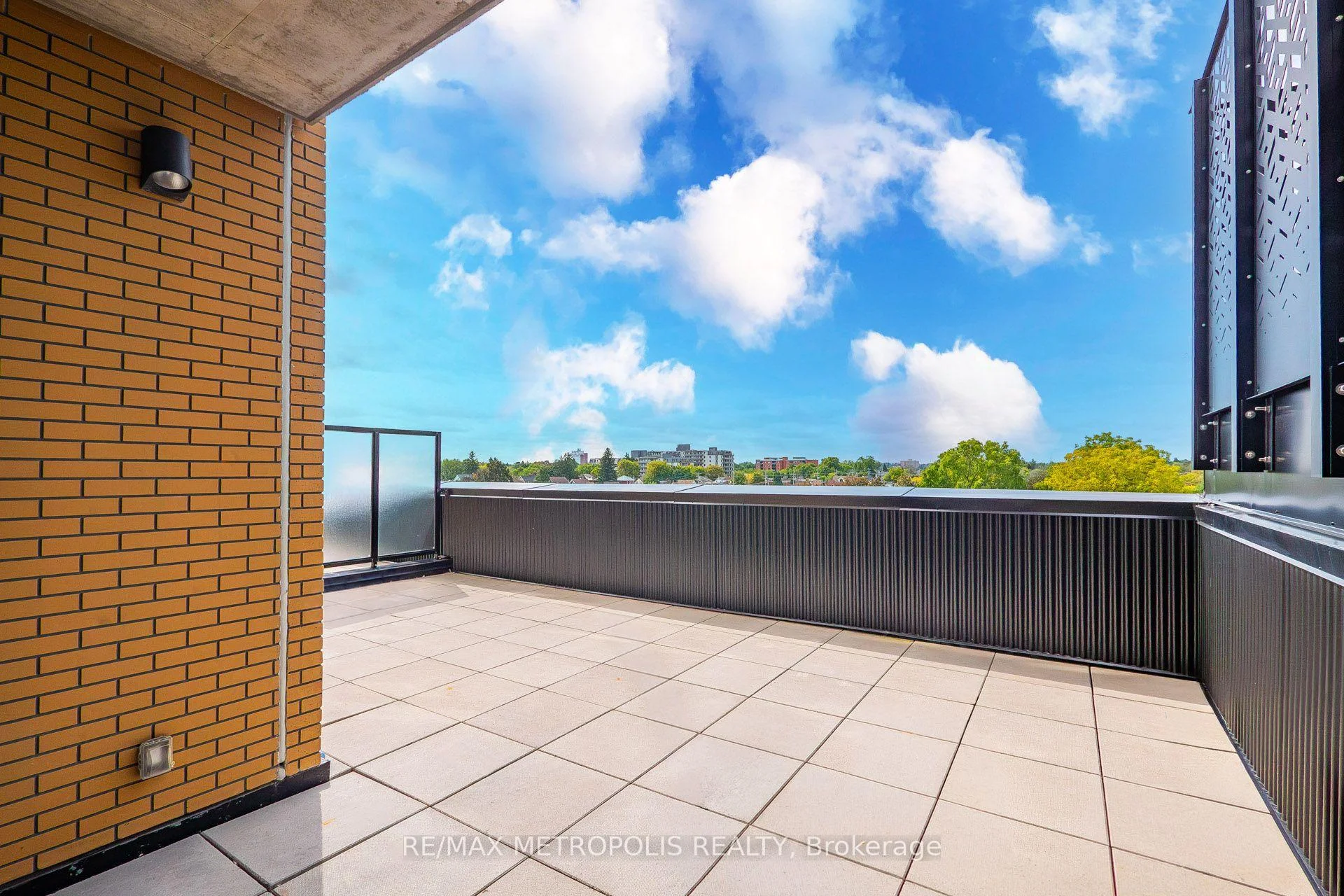 Photo 75 of Unit 508, 108 Garment Street, Kitchener, Cherry Hill — HOMEH