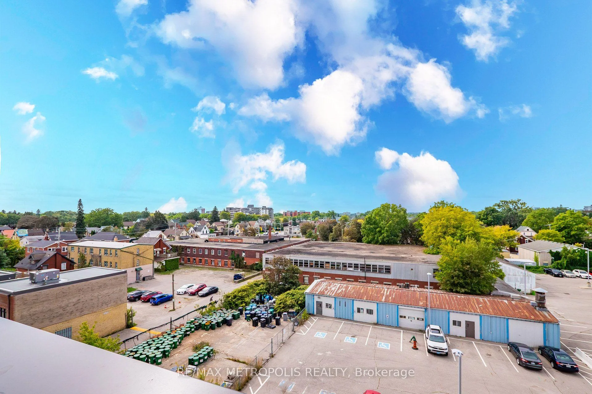 Photo 87 of Unit 508, 108 Garment Street, Kitchener, Cherry Hill — HOMEH