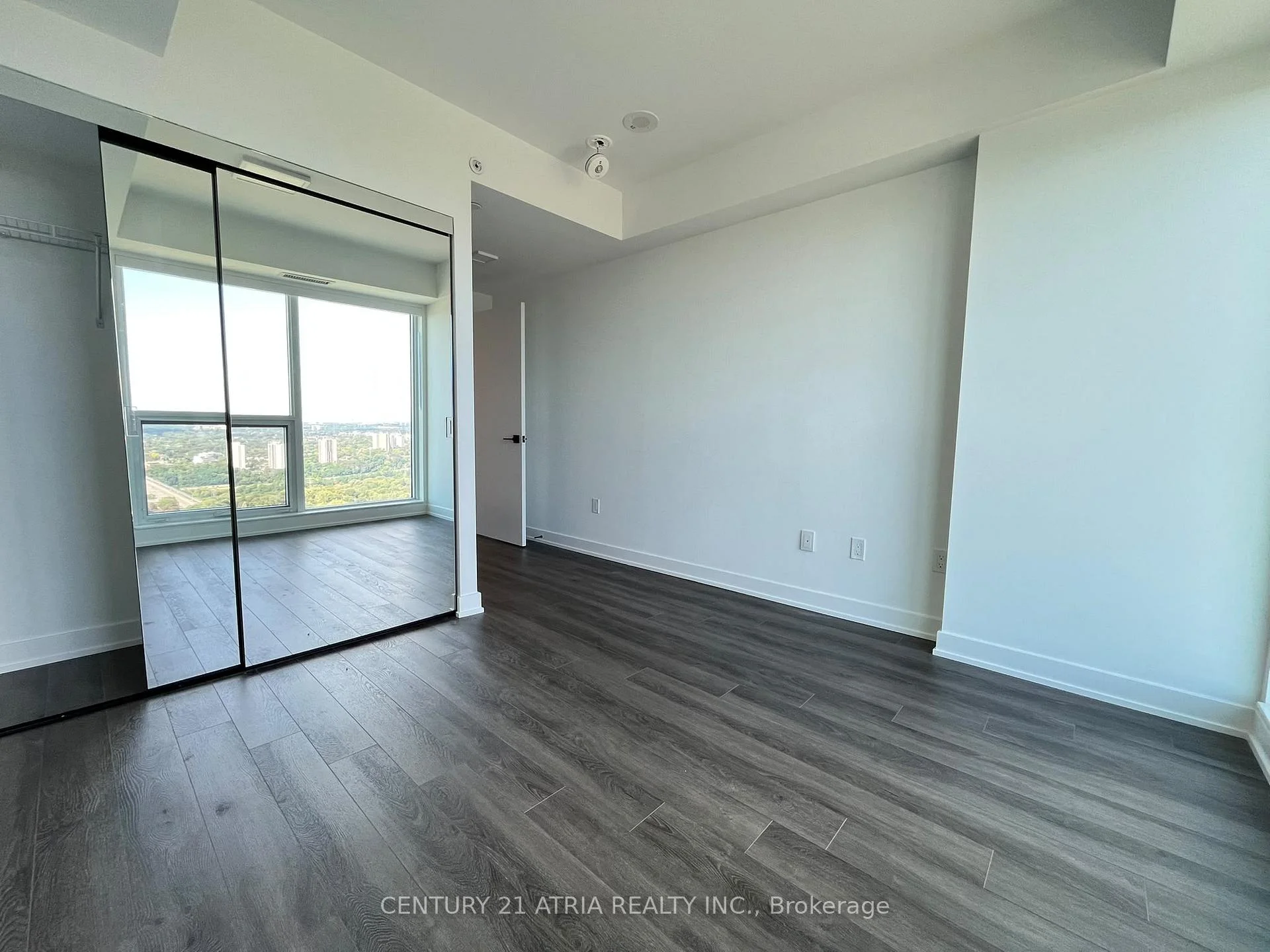 Photo 15 of Unit 4007, 609 Sherbourne Street, Toronto, North St. James Town — HOMEH