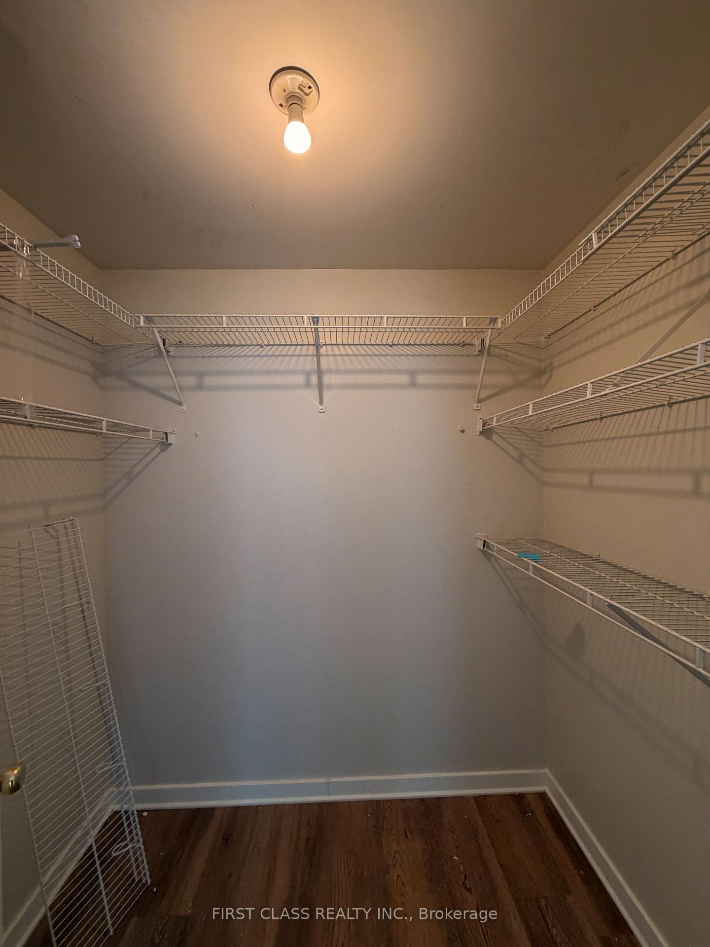 Photo 11 of Unit 916, 7 King Street E, Toronto, Church-Yonge Corridor — HOMEH