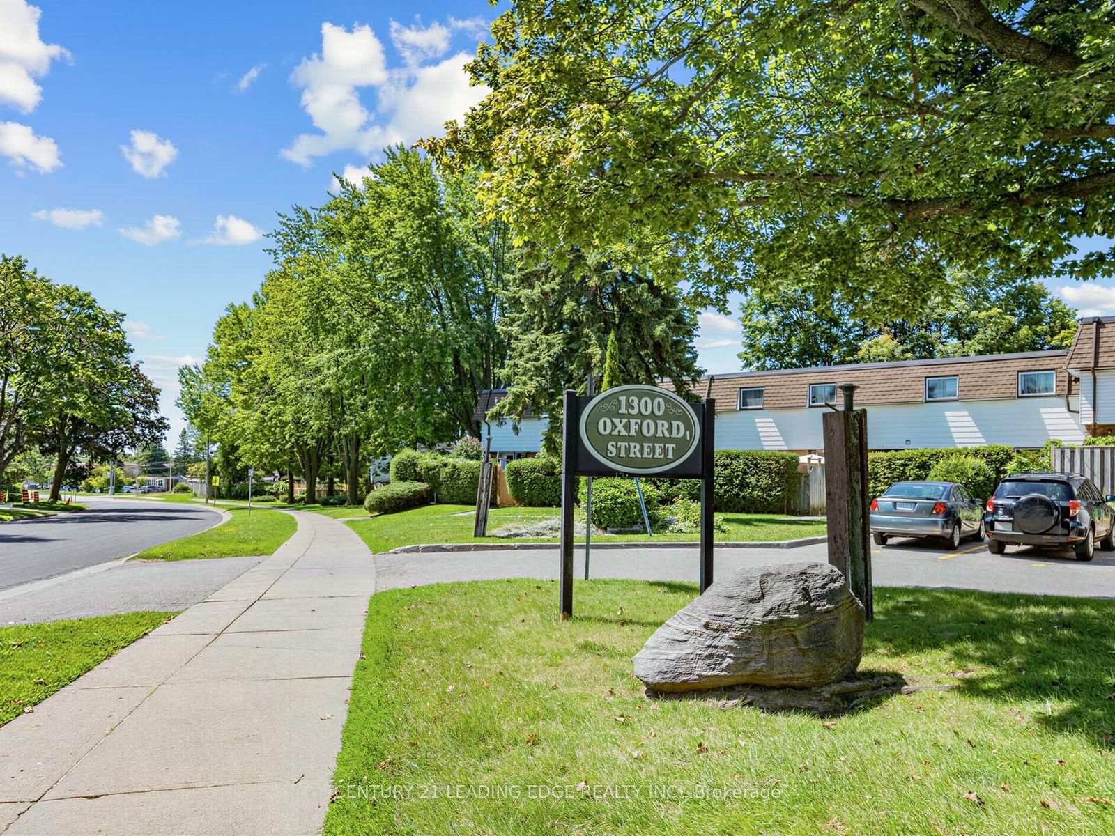 Photo 1 of Unit 3, 1300 Oxford Street, Oshawa, Lakeview — HOMEH