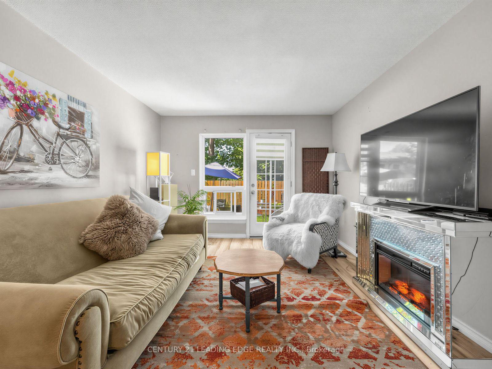 Photo 11 of Unit 3, 1300 Oxford Street, Oshawa, Lakeview — HOMEH