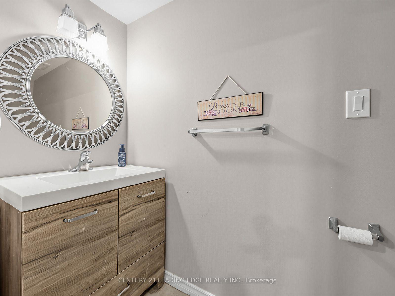 Photo 24 of Unit 3, 1300 Oxford Street, Oshawa, Lakeview — HOMEH