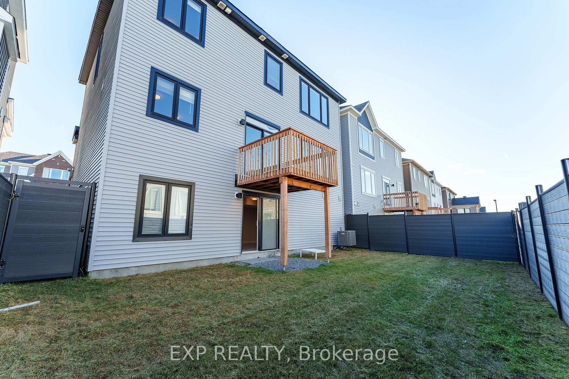 Photo 29 of 228 Appalachian Circle, Ottawa, Barrhaven - Half Moon Bay — HOMEH
