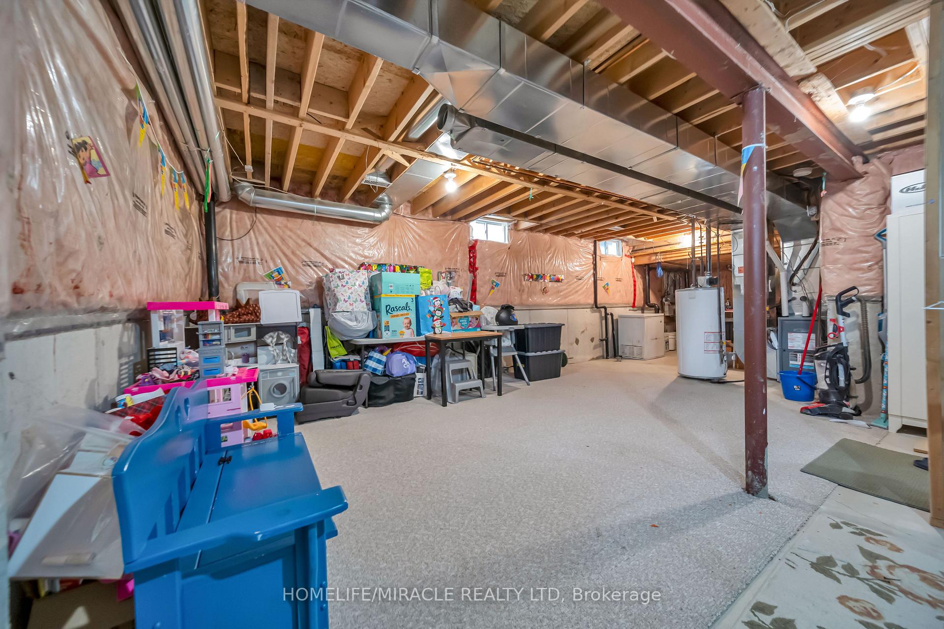 Photo 35 of 139 Sewells Lane, Brampton, Fletcher's Meadow — HOMEH