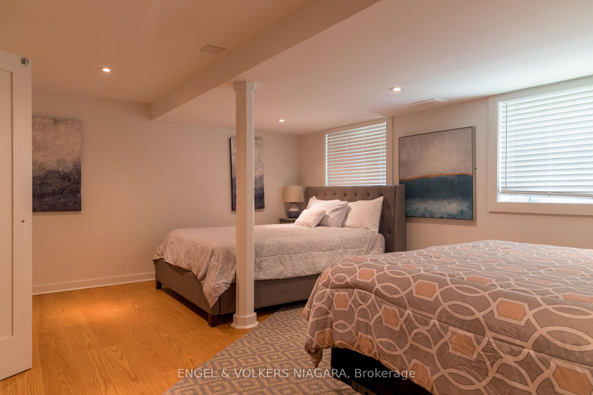 Photo 20 of 89 Byron Street, Niagara-on-the-Lake, Town — HOMEH
