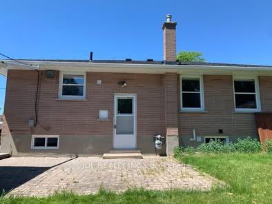 Photo 2 of Unit Basement, 439 Gibbons Street, Oshawa, McLaughlin — HOMEH