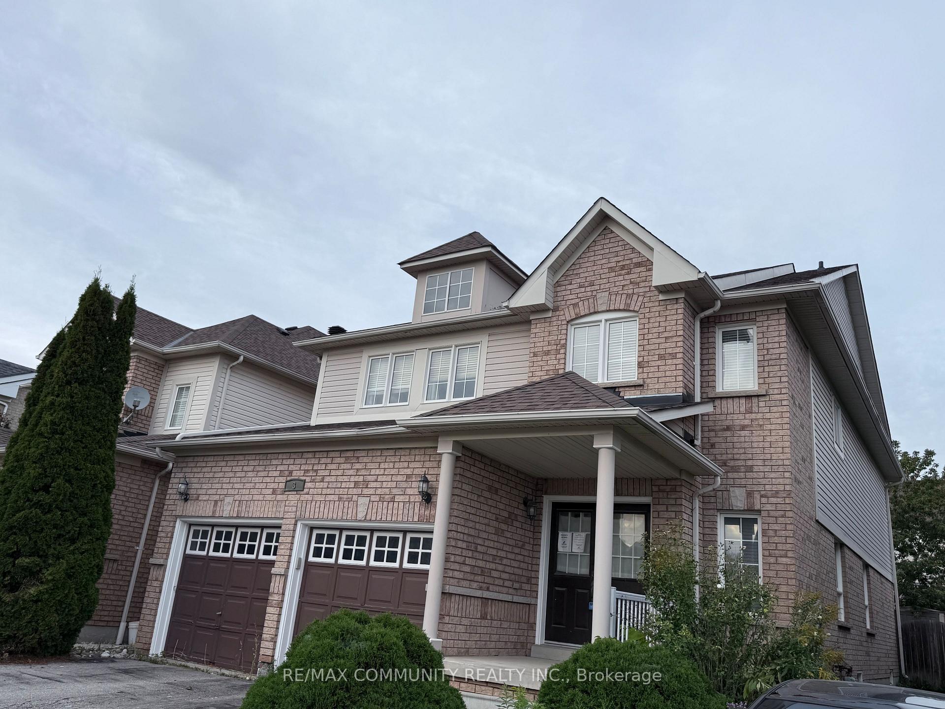 Photo 3 of 3 Baycliffe Drive, Whitby, Williamsburg — HOMEH