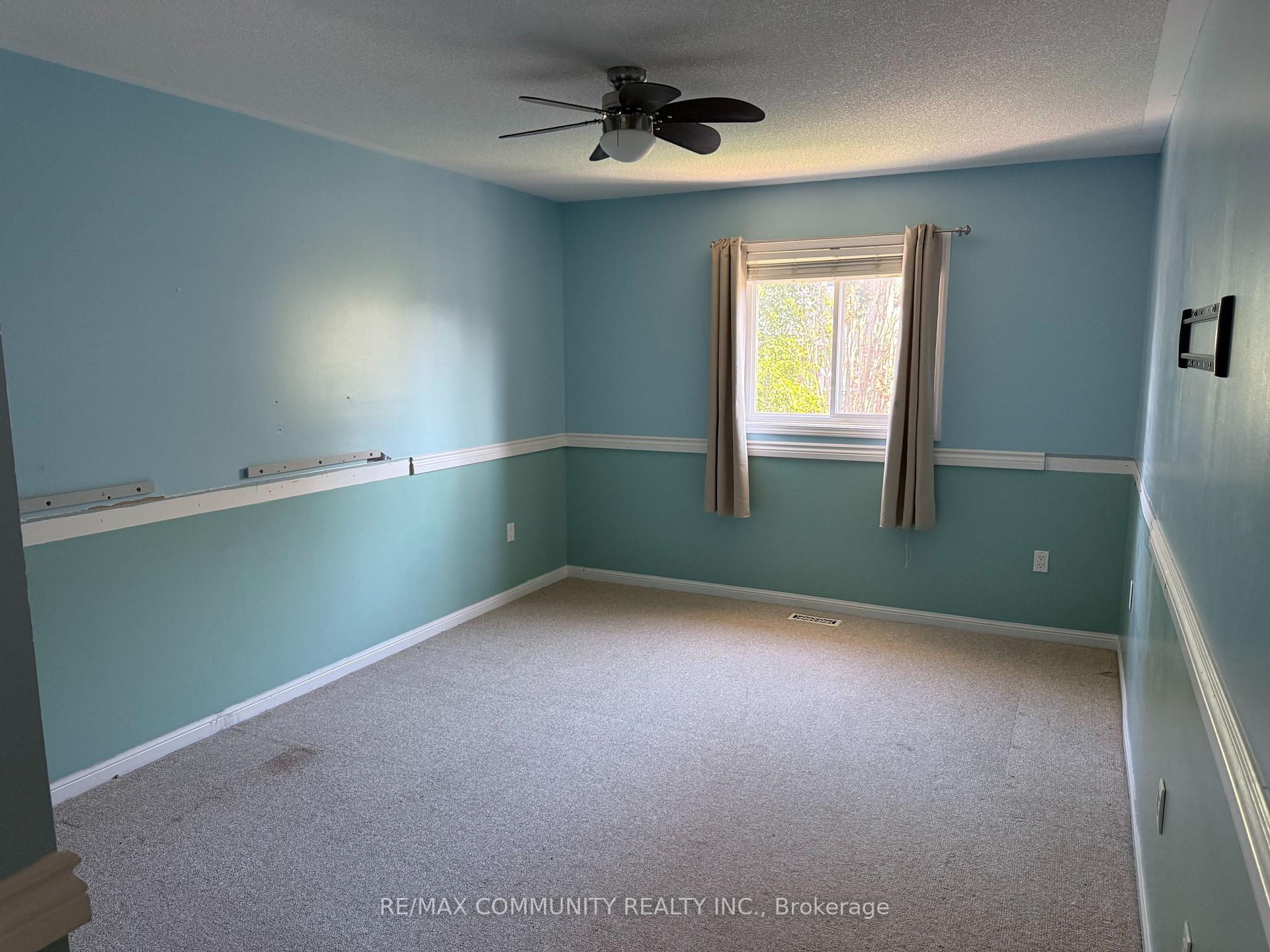 Photo 27 of 3 Baycliffe Drive, Whitby, Williamsburg — HOMEH