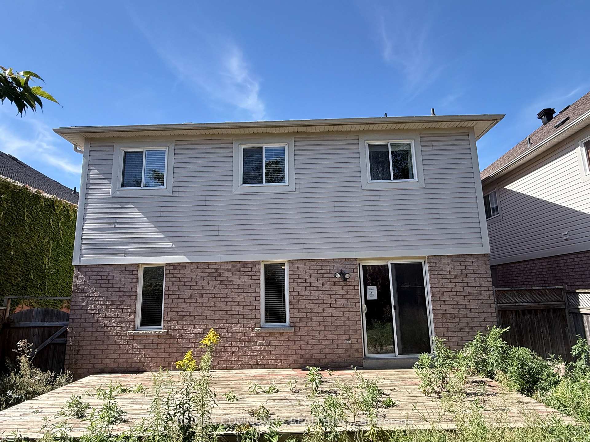 Photo 44 of 3 Baycliffe Drive, Whitby, Williamsburg — HOMEH
