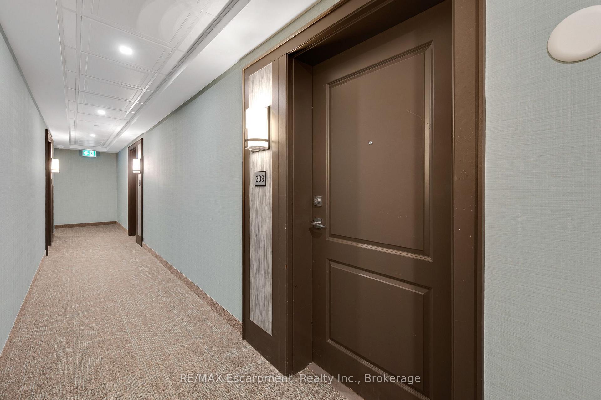 Photo 6 of Unit 309, 470 Dundas Street E, Hamilton, Waterdown — HOMEH