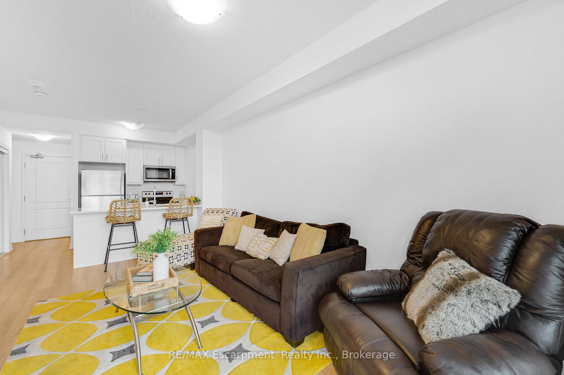 Photo 12 of Unit 309, 470 Dundas Street E, Hamilton, Waterdown — HOMEH