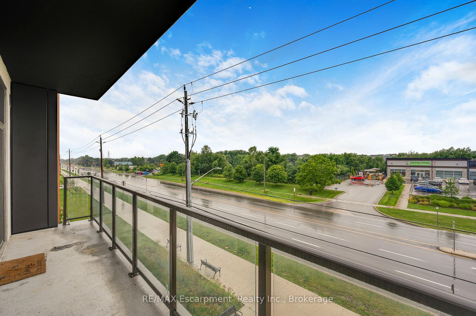 Photo 14 of Unit 309, 470 Dundas Street E, Hamilton, Waterdown — HOMEH