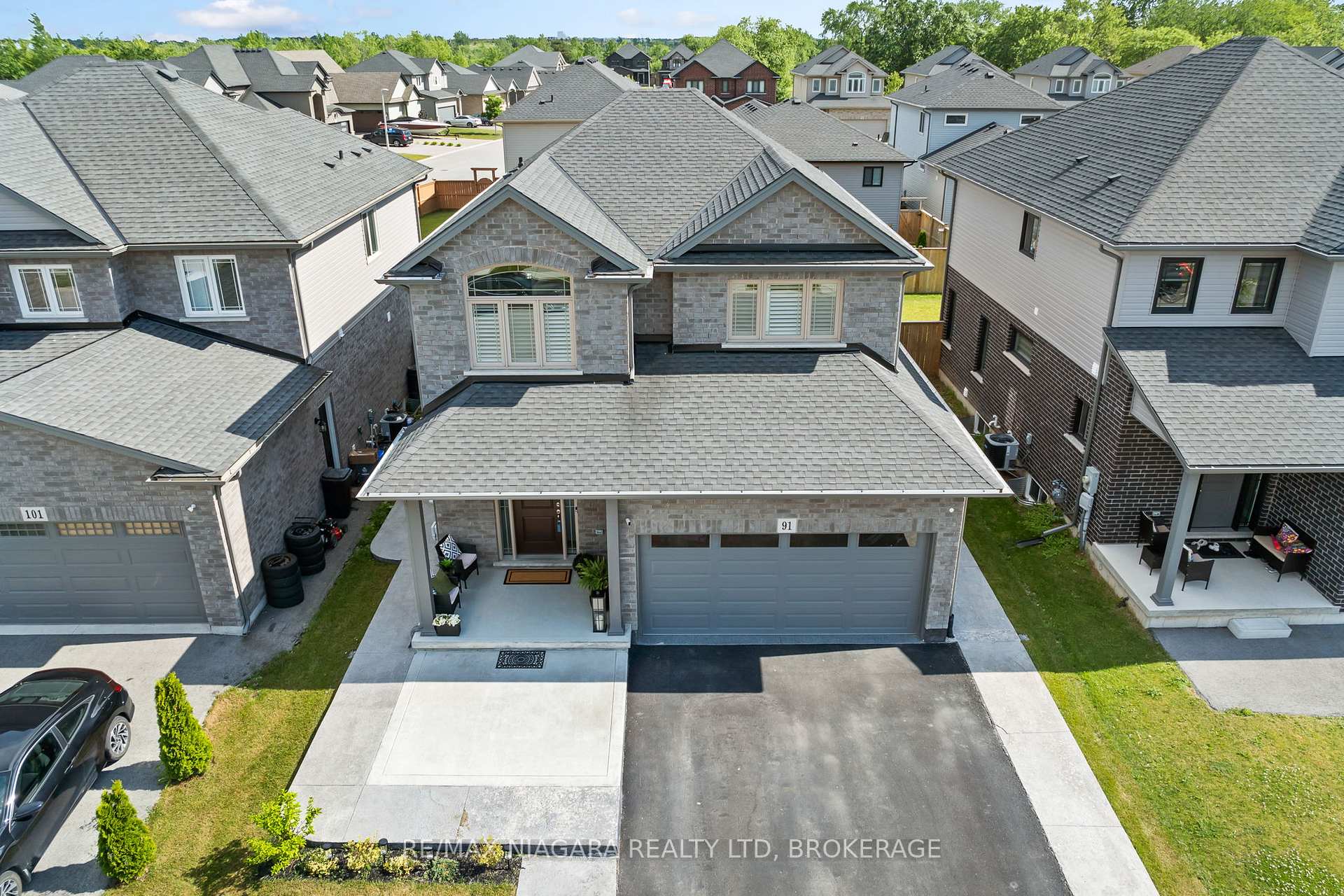 Photo 38 of 91 Quebec Avenue, Welland, Lincoln/Crowland — HOMEH