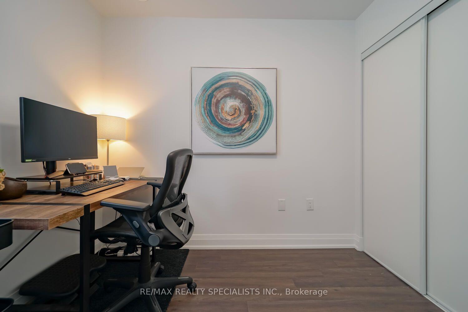 Photo 18 of Unit D902, 5289 Highway 7, Vaughan, Vaughan Grove — HOMEH