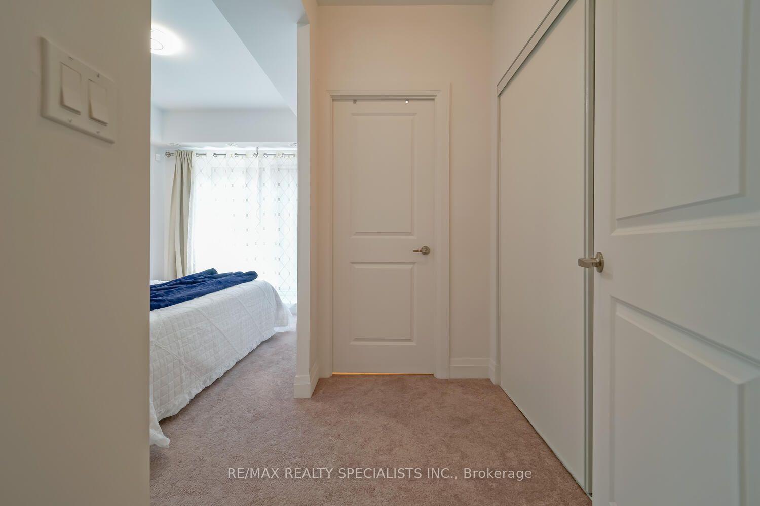 Photo 29 of Unit D902, 5289 Highway 7, Vaughan, Vaughan Grove — HOMEH