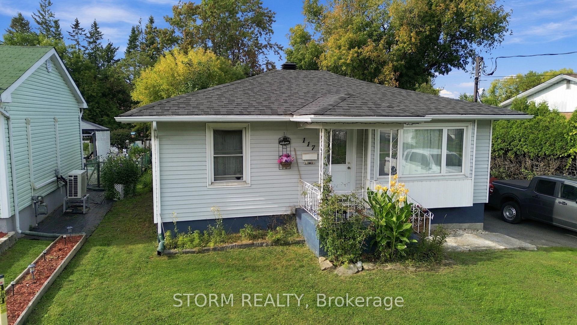 Photo 2 of 117 Emma Avenue, Cornwall, Cornwall — HOMEH