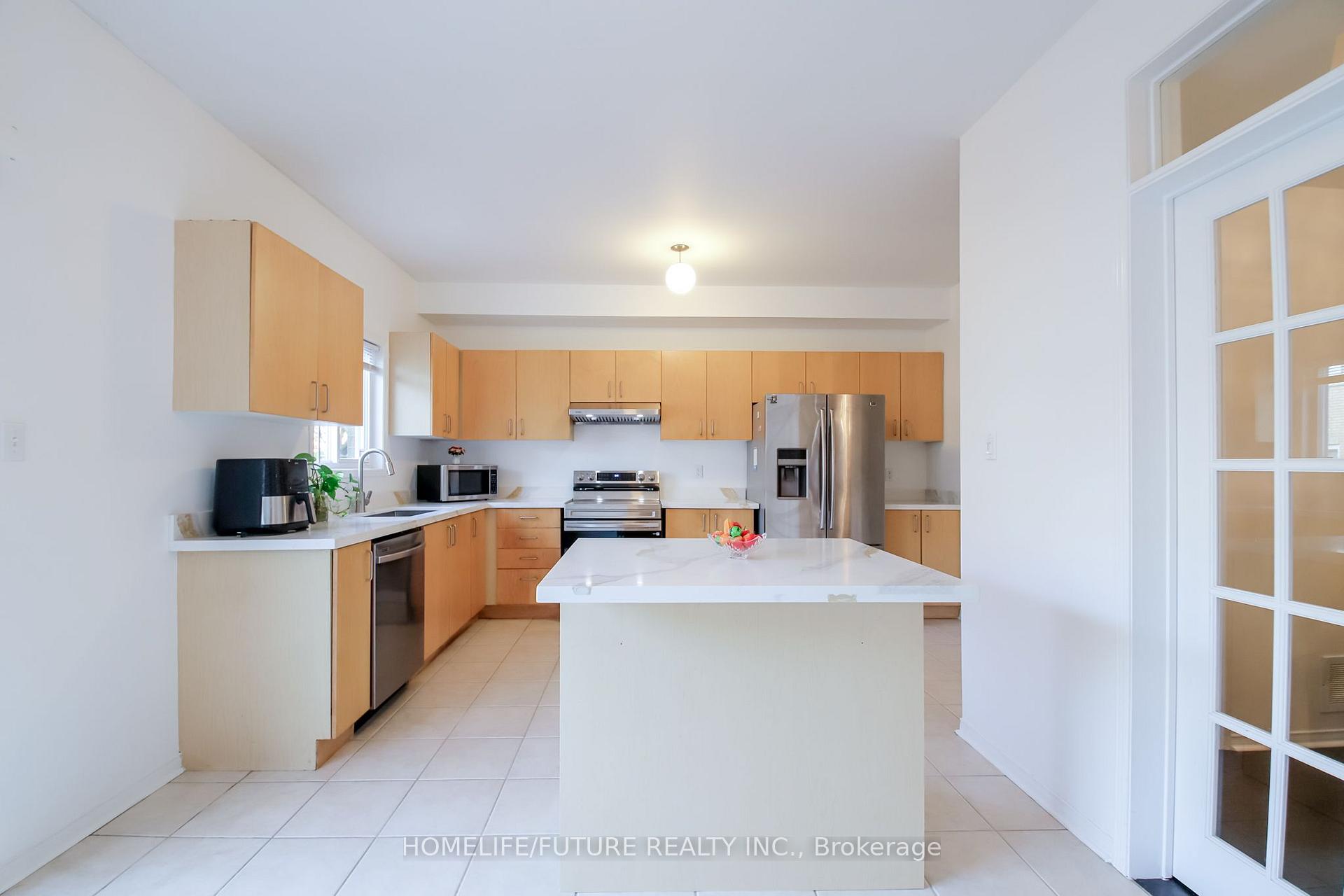 Photo 19 of 73 Marjoram Drive, Ajax, South East — HOMEH