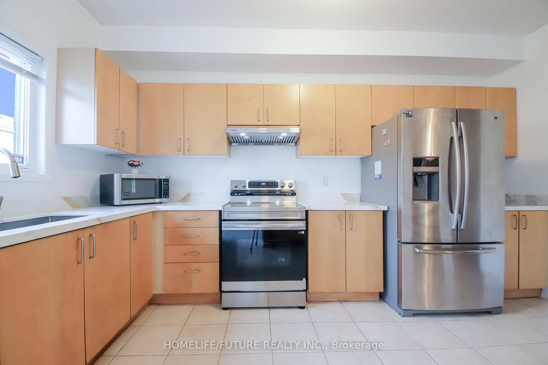 Photo 20 of 73 Marjoram Drive, Ajax, South East — HOMEH