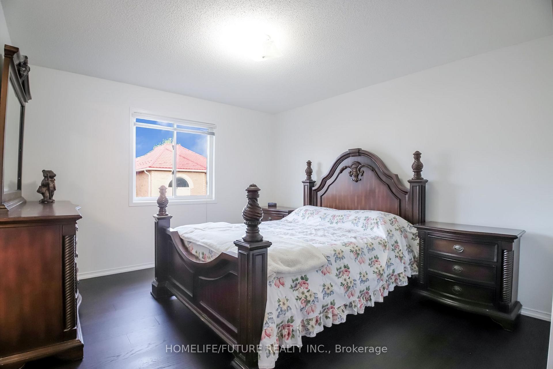 Photo 30 of 73 Marjoram Drive, Ajax, South East — HOMEH