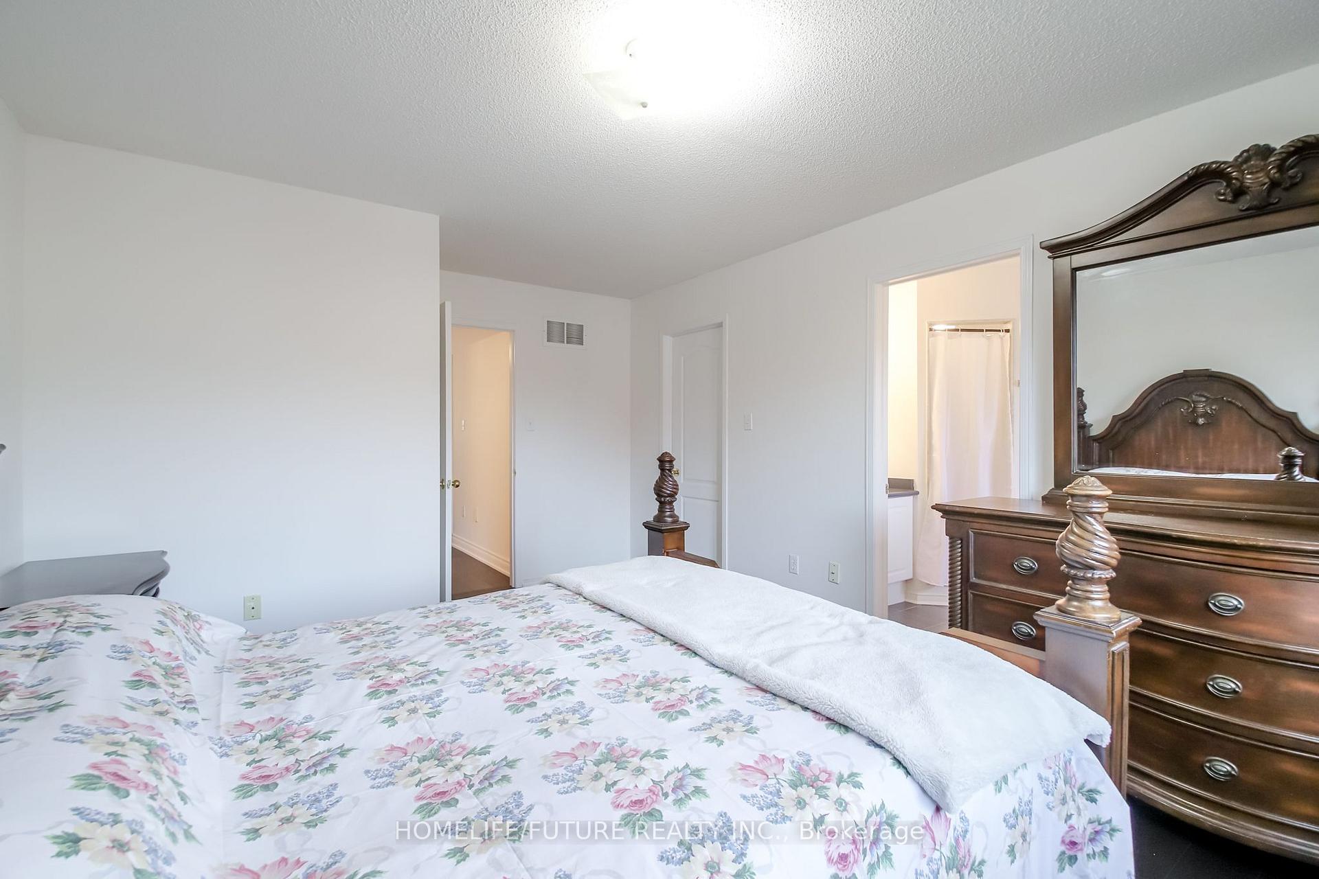 Photo 32 of 73 Marjoram Drive, Ajax, South East — HOMEH