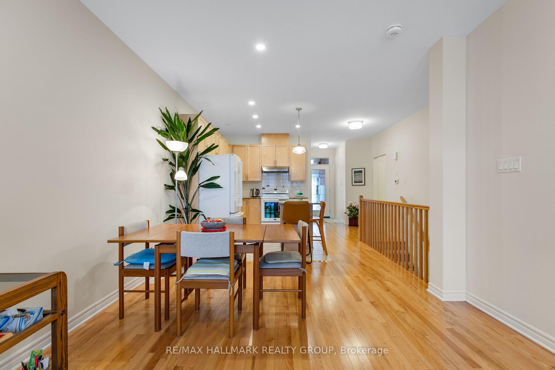 Photo 12 of 66 Kayenta Street, Ottawa, Remainder of Stittsville & Area — HOMEH
