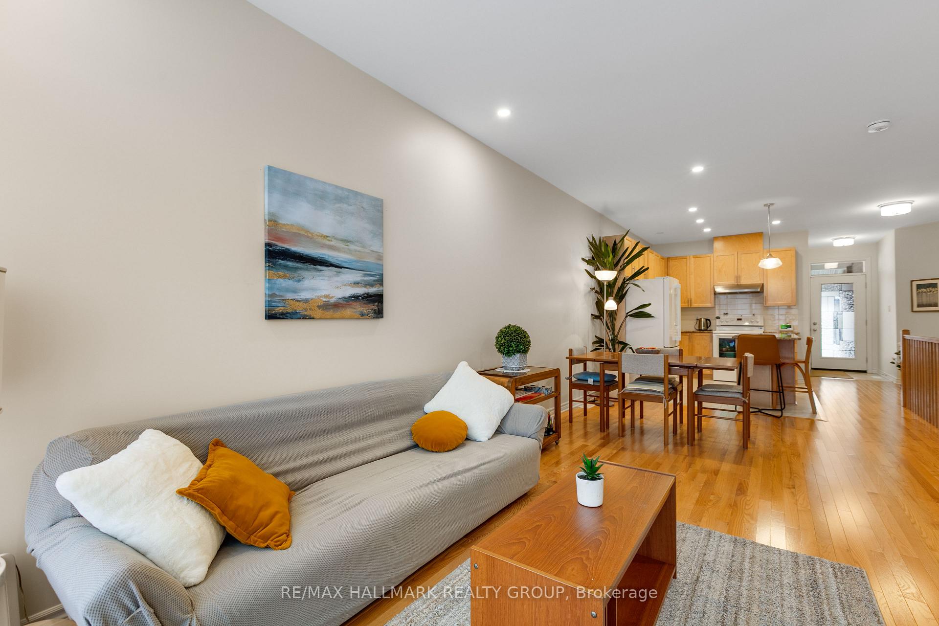 Photo 16 of 66 Kayenta Street, Ottawa, Remainder of Stittsville & Area — HOMEH