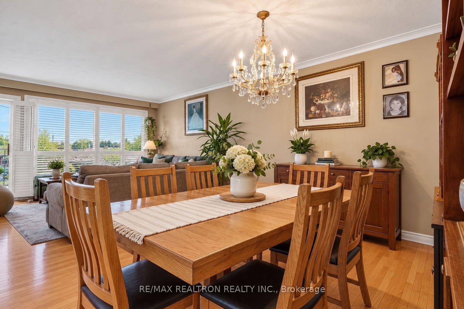 Photo 14 of 26 Brubeck Road, North York, Humbermede — HOMEH