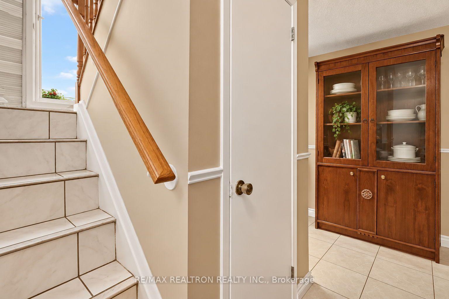 Photo 24 of 26 Brubeck Road, North York, Humbermede — HOMEH