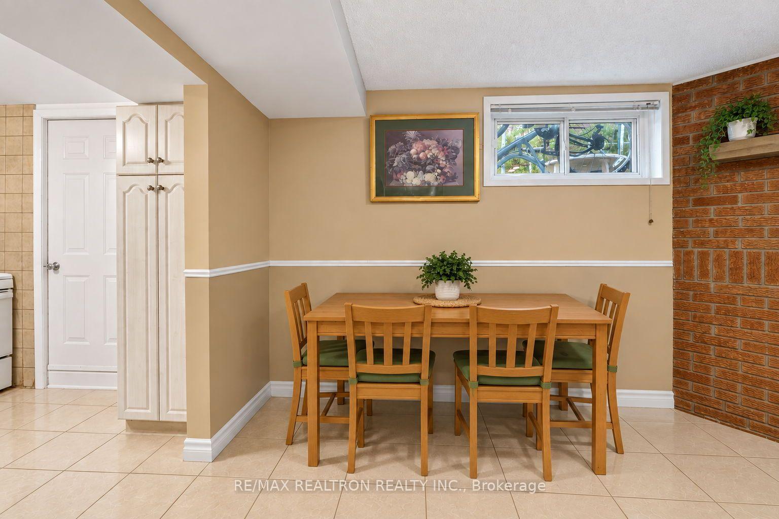 Photo 27 of 26 Brubeck Road, North York, Humbermede — HOMEH