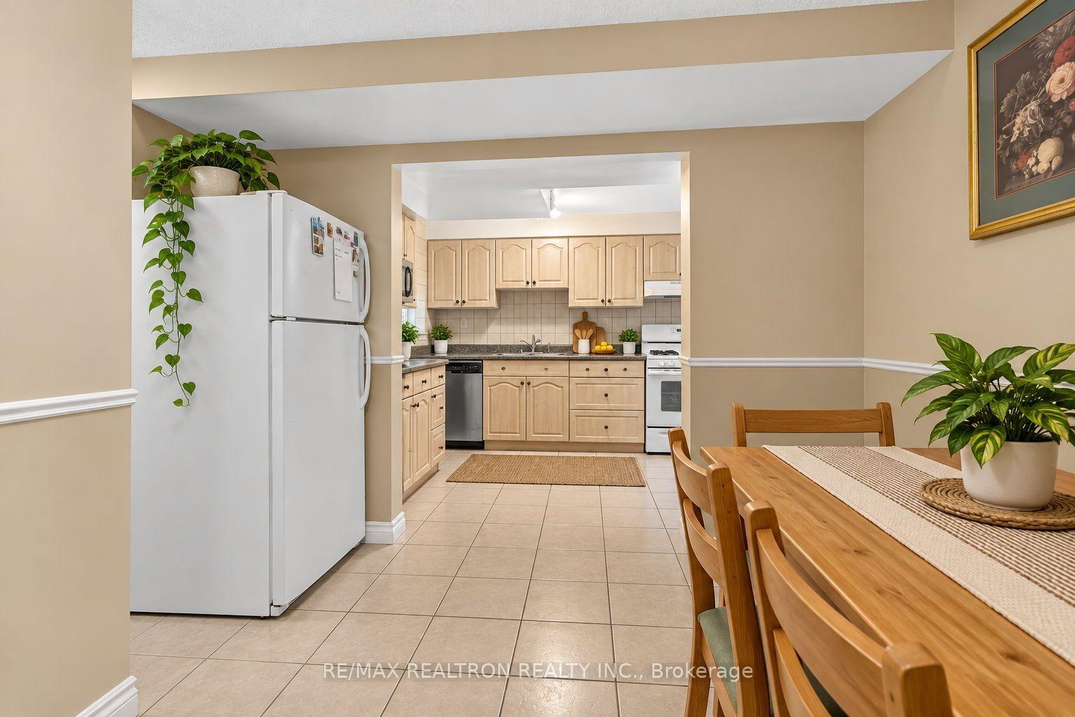 Photo 29 of 26 Brubeck Road, North York, Humbermede — HOMEH