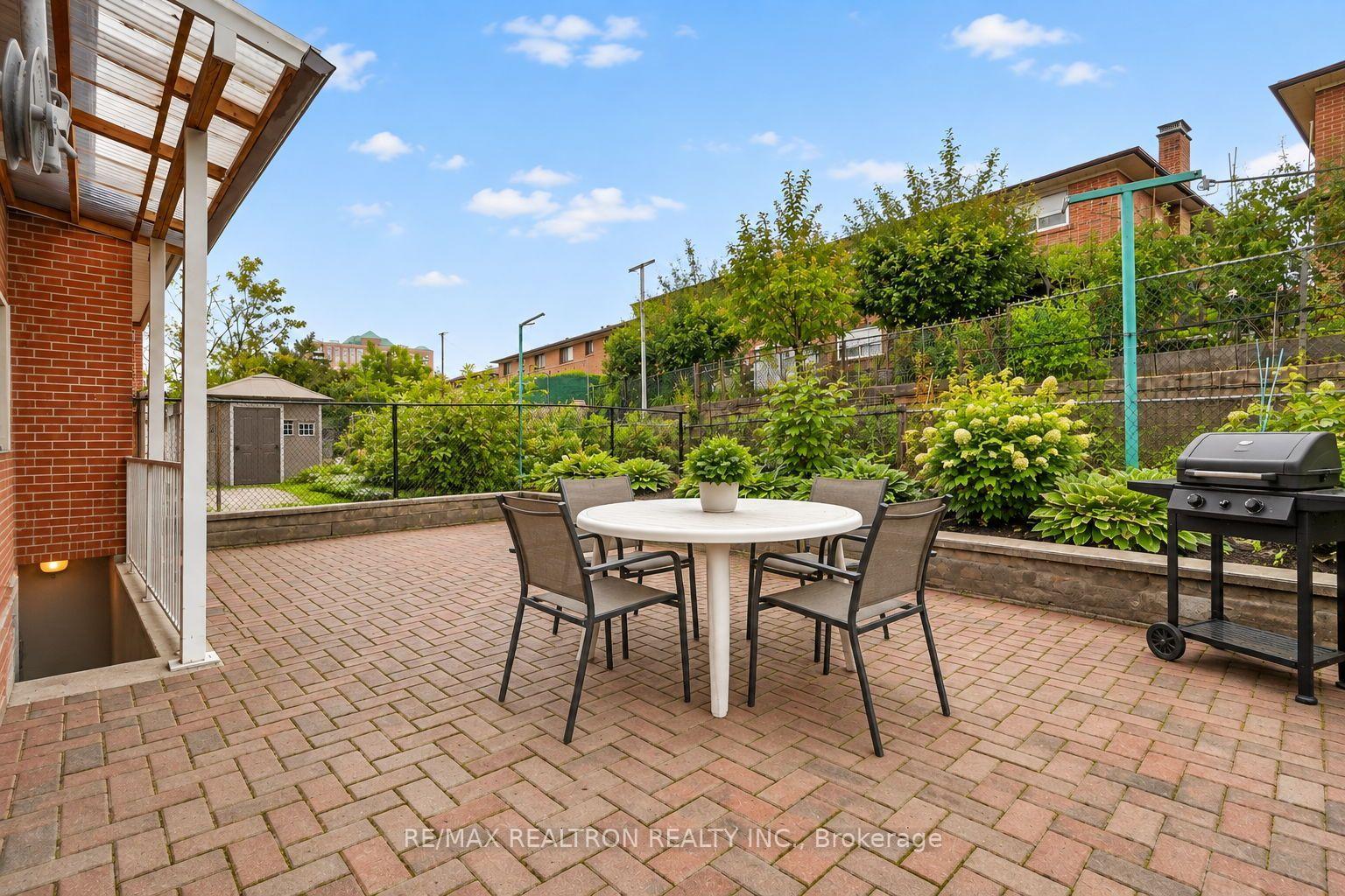 Photo 37 of 26 Brubeck Road, North York, Humbermede — HOMEH