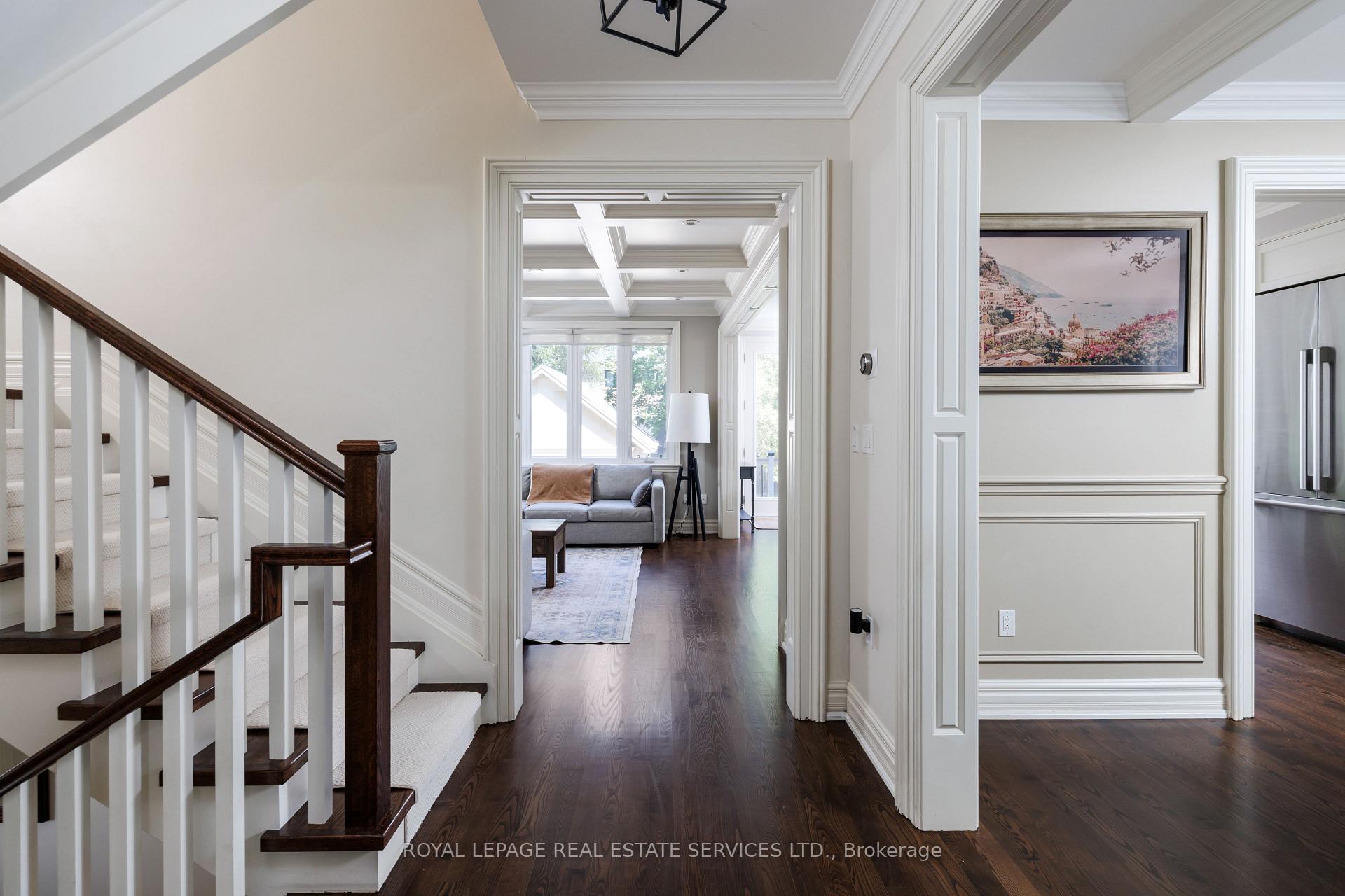 Photo 13 of 4 Springbrook Gardens, Etobicoke, Stonegate-Queensway — HOMEH