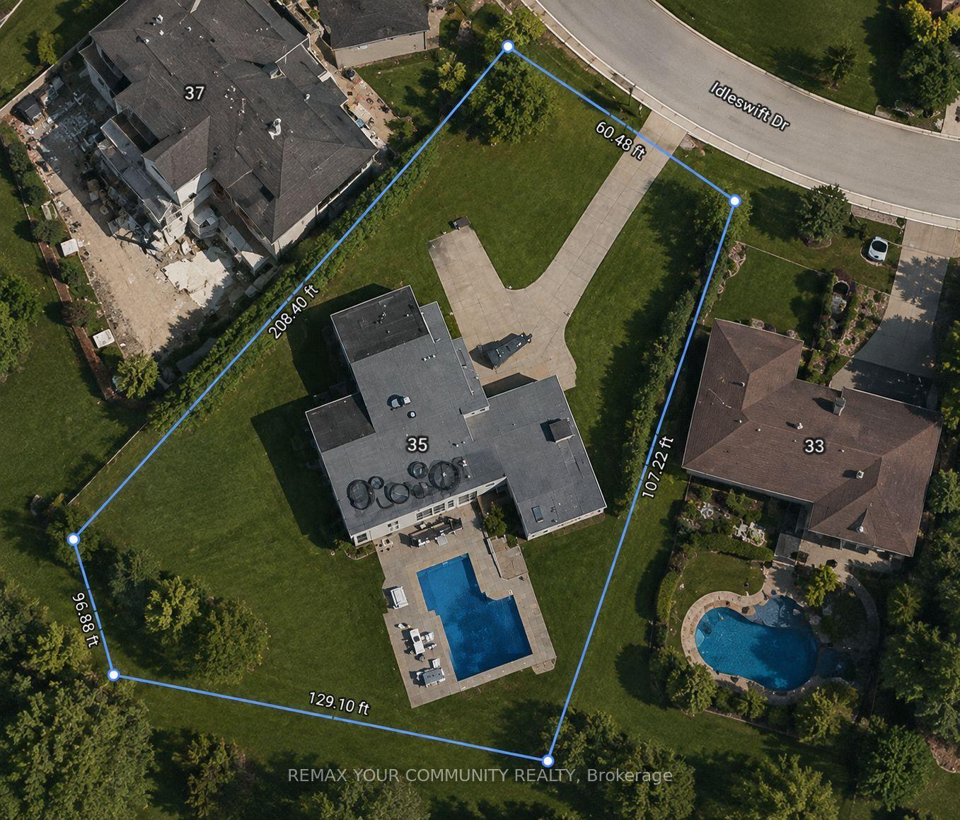 Photo 4 of 35 Idleswift Drive, Vaughan, Uplands — HOMEH