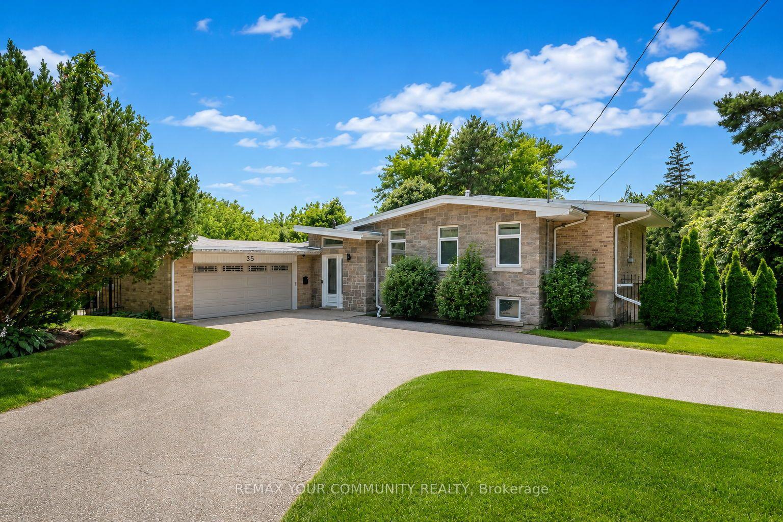 Photo 6 of 35 Idleswift Drive, Vaughan, Uplands — HOMEH