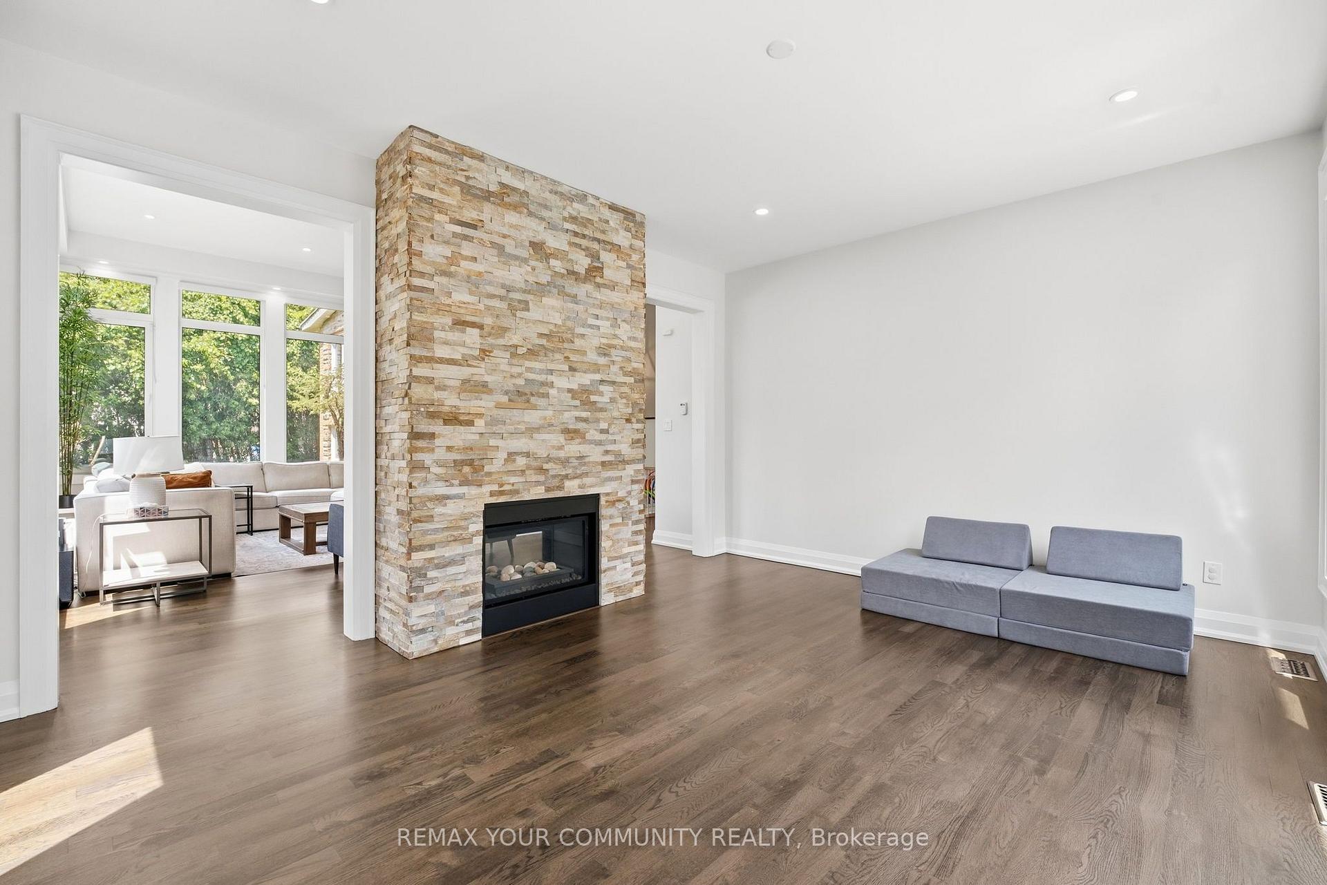 Photo 17 of 35 Idleswift Drive, Vaughan, Uplands — HOMEH