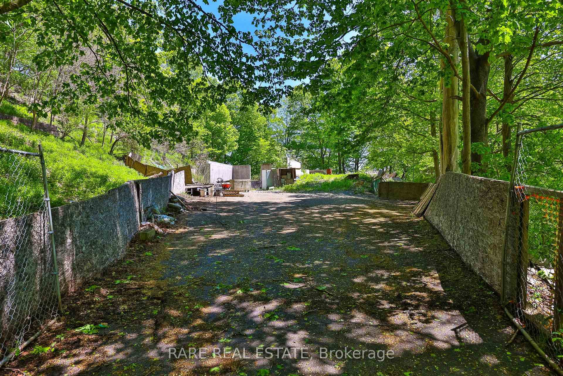 Photo 12 of 81 Meadowcliffe Drive, Scarborough, Cliffcrest — HOMEH