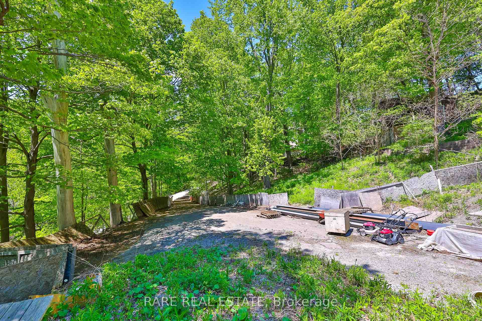 Photo 13 of 81 Meadowcliffe Drive, Scarborough, Cliffcrest — HOMEH