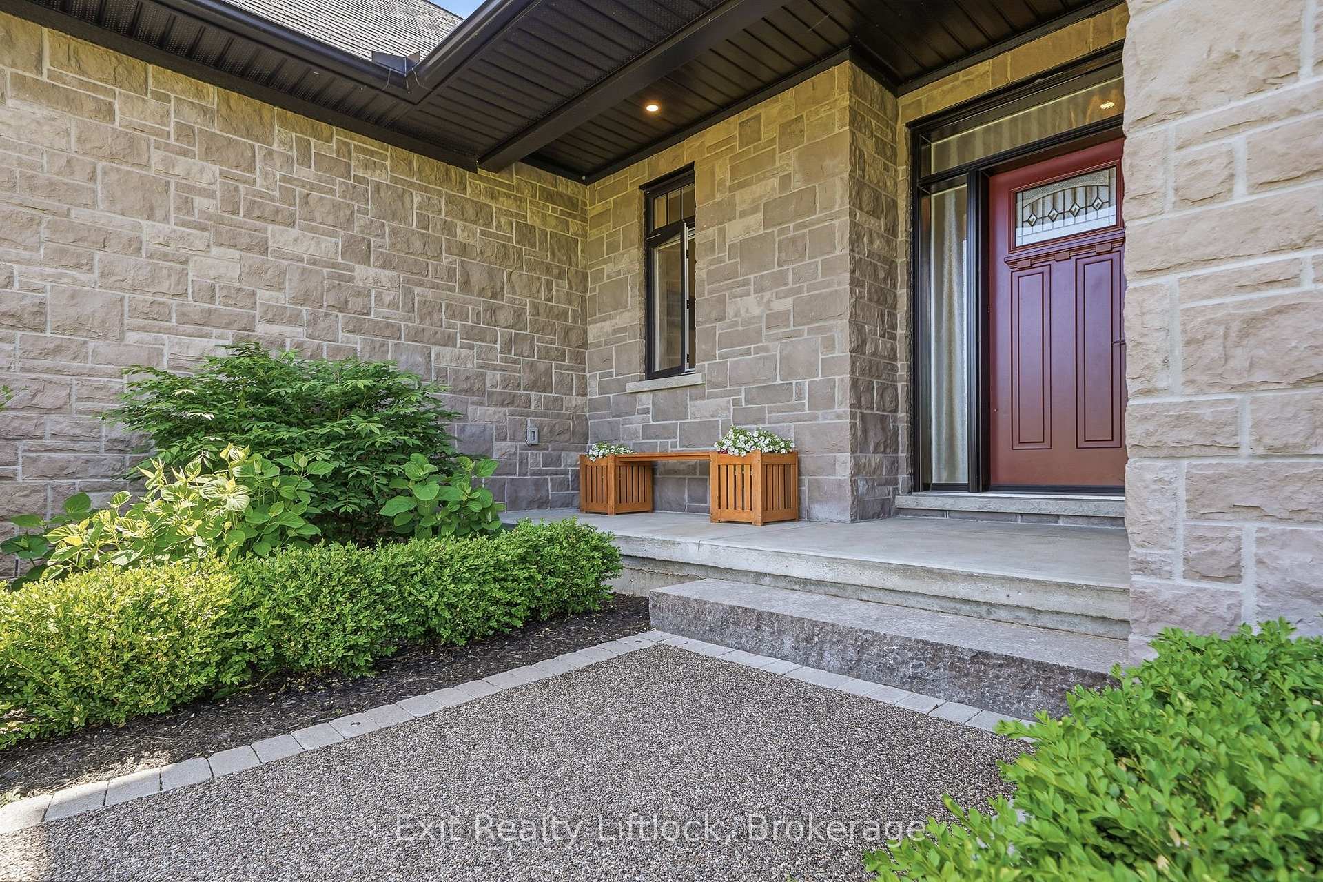 Photo 6 of 1125 Deyell Line, Cavan Monaghan, Cavan Twp — HOMEH