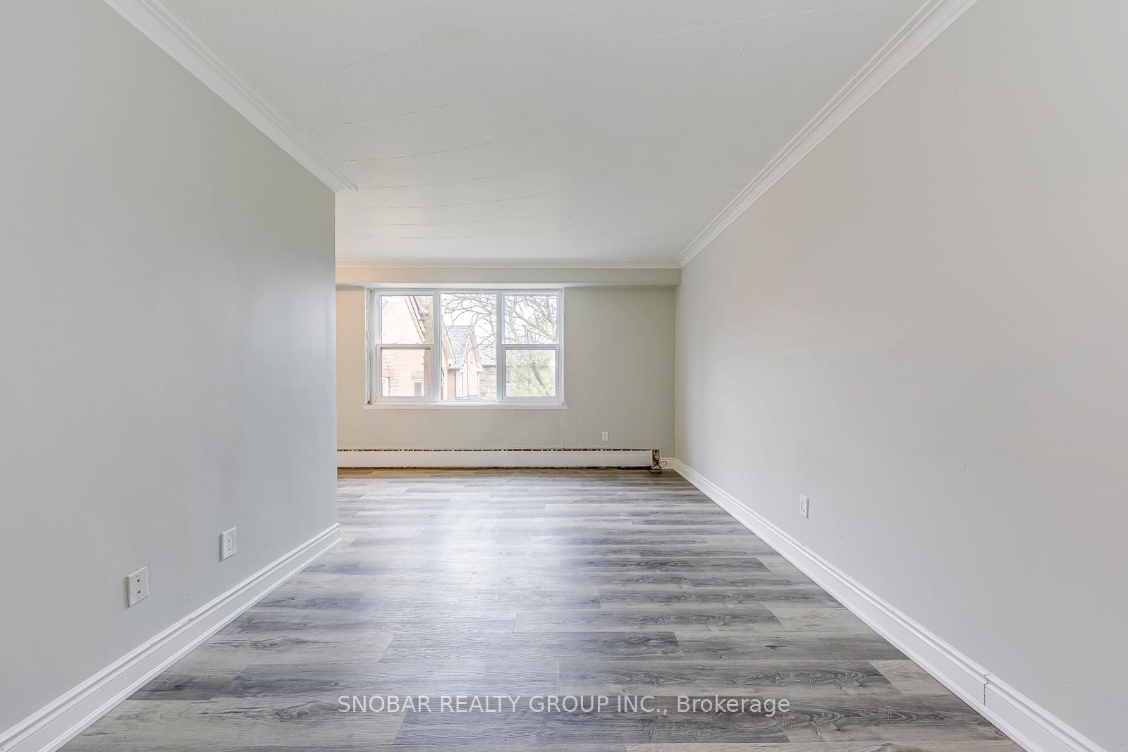 Photo 7 of Unit #11, 17 Station Road, Etobicoke, Mimico — HOMEH