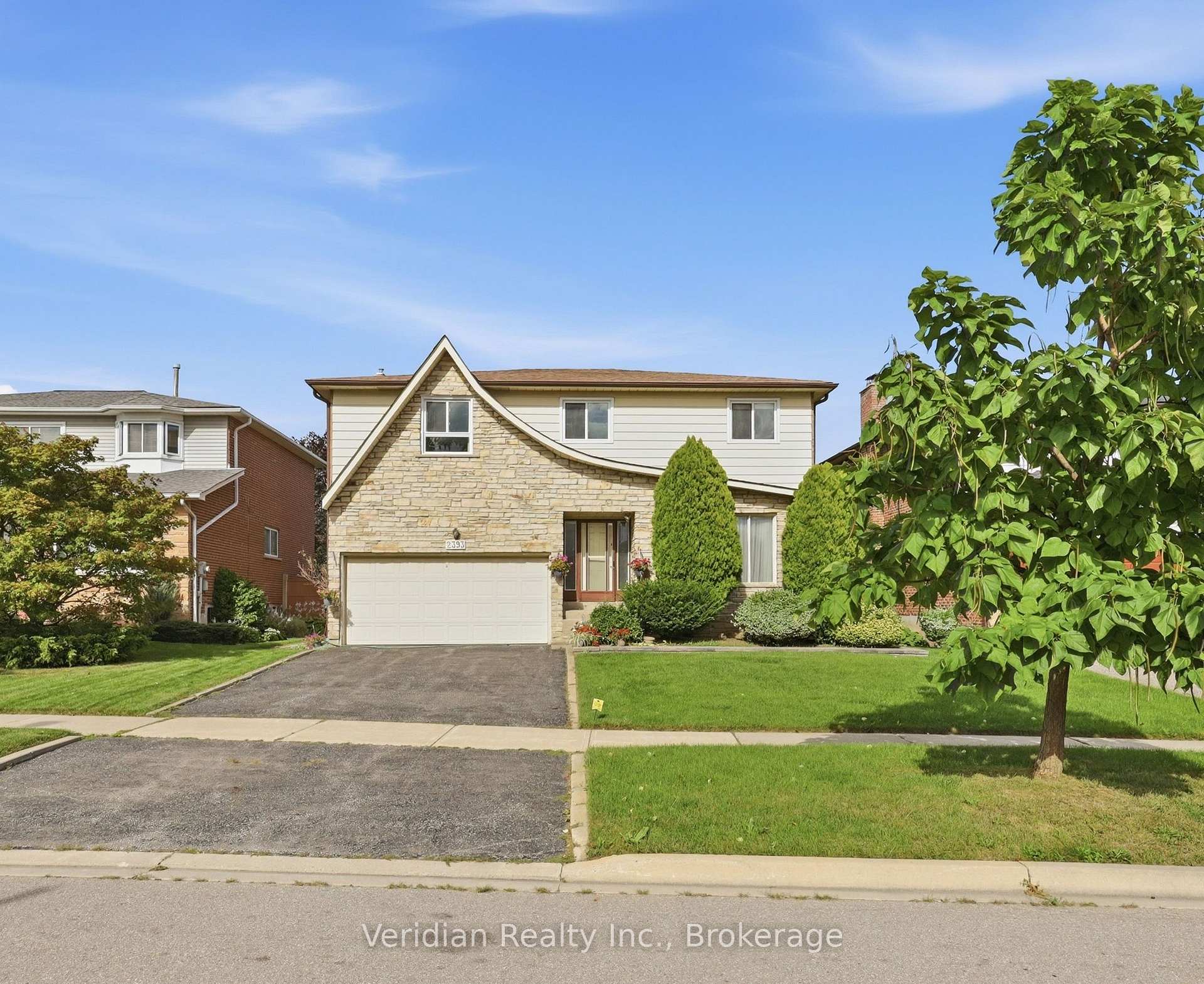 Photo of 2393 Carlanne Place