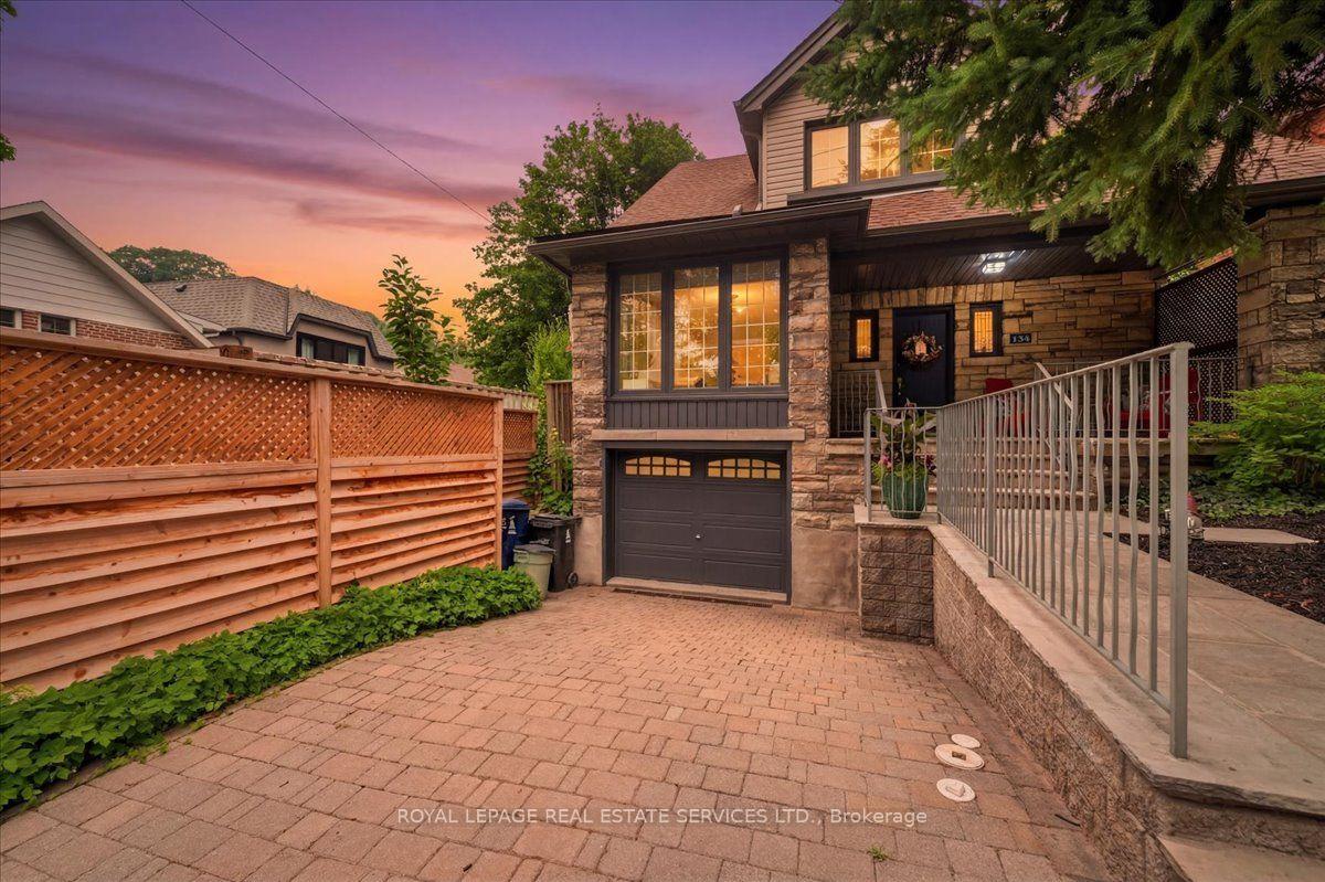 Photo 2 of 134 Morningside Avenue, Toronto, High Park-Swansea — HOMEH