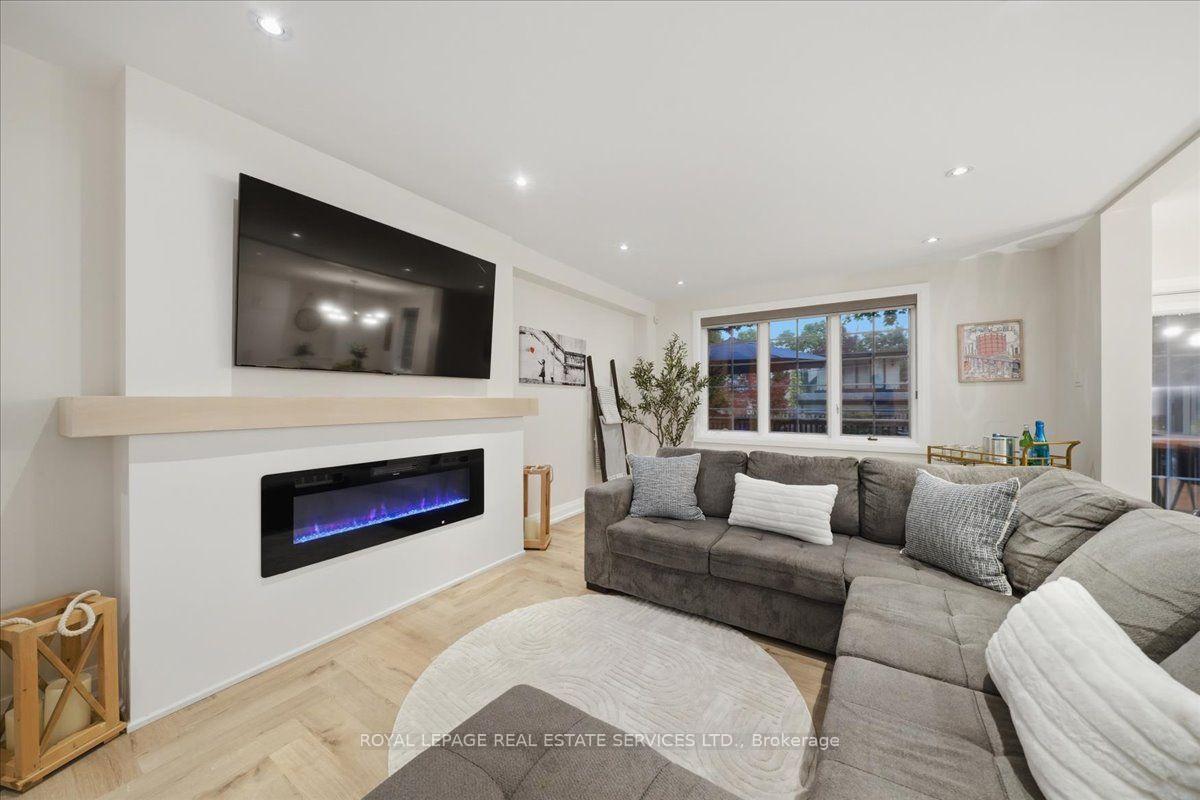 Photo 14 of 134 Morningside Avenue, Toronto, High Park-Swansea — HOMEH