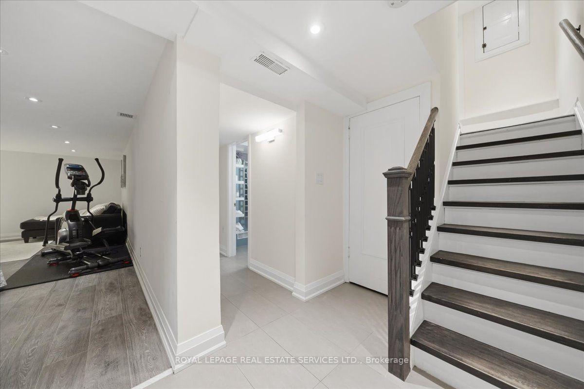 Photo 17 of 134 Morningside Avenue, Toronto, High Park-Swansea — HOMEH