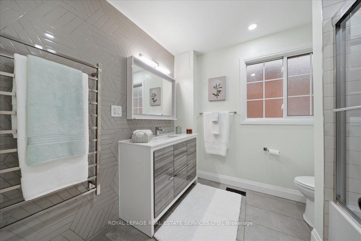 Photo 33 of 134 Morningside Avenue, Toronto, High Park-Swansea — HOMEH