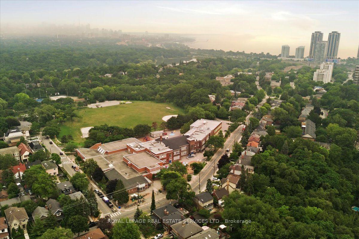 Photo 47 of 134 Morningside Avenue, Toronto, High Park-Swansea — HOMEH