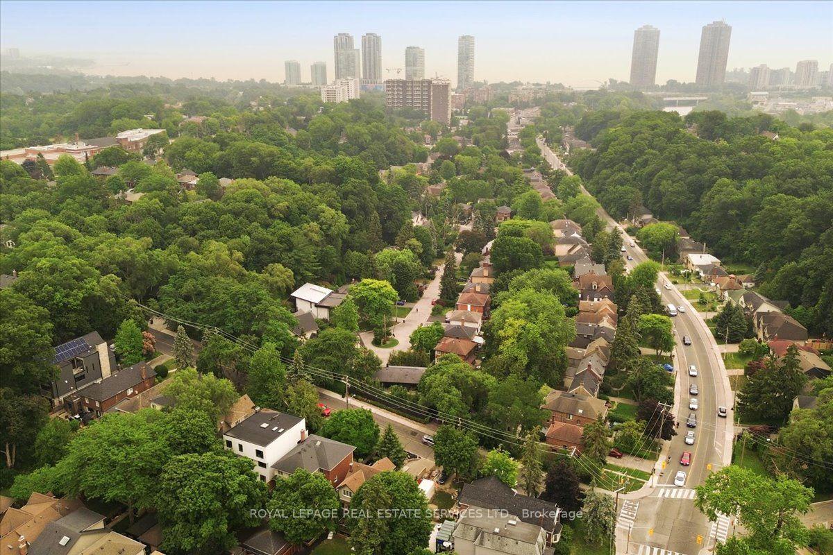 Photo 48 of 134 Morningside Avenue, Toronto, High Park-Swansea — HOMEH
