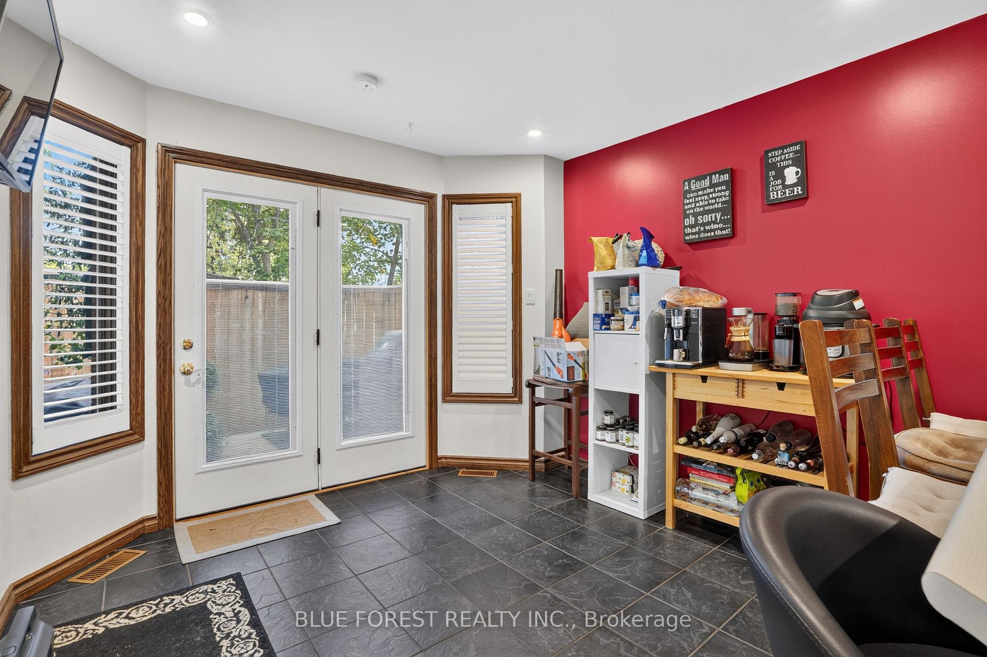 Photo 17 of 152 Albert Street, London, East F — HOMEH