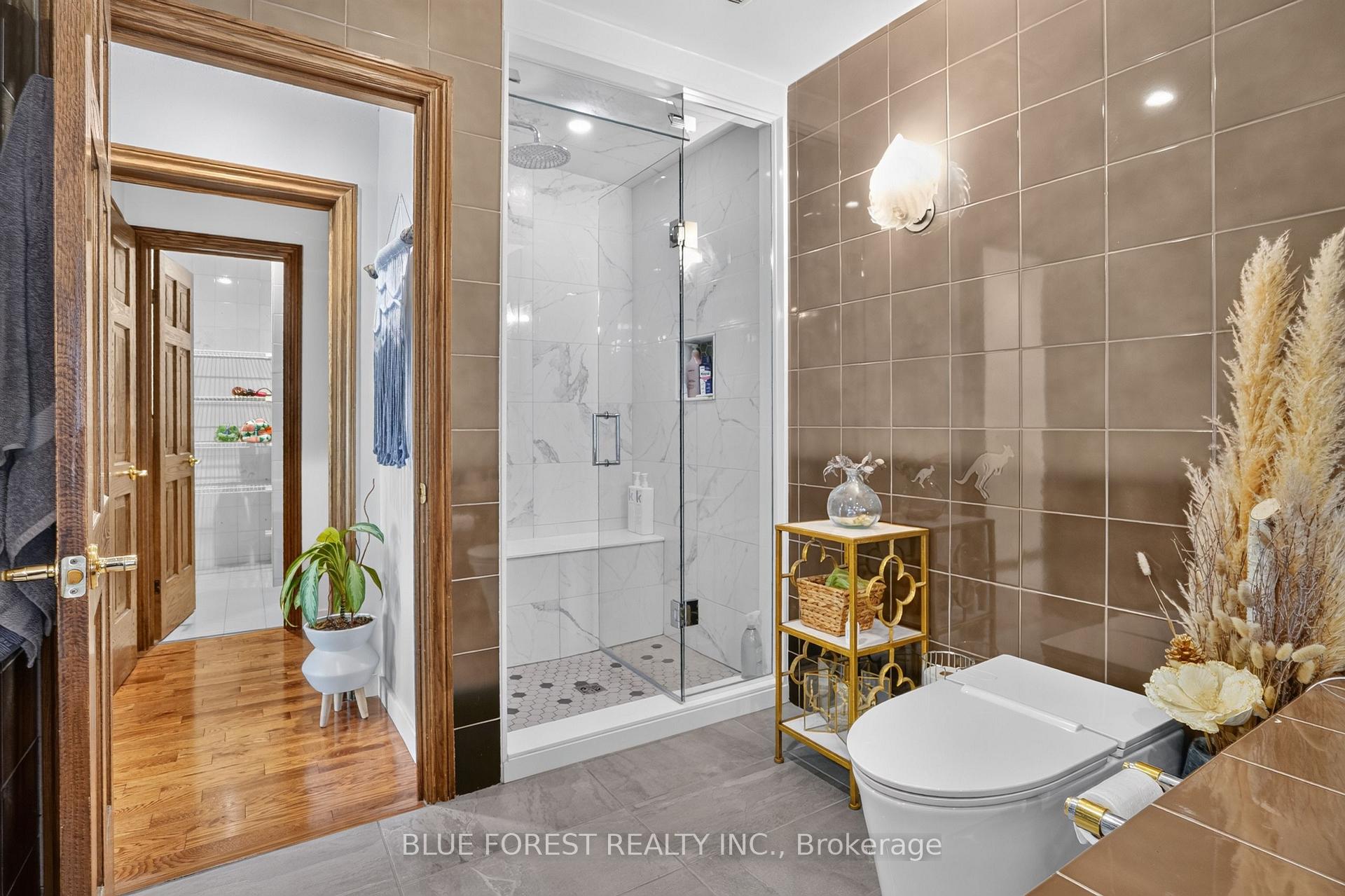 Photo 30 of 152 Albert Street, London, East F — HOMEH