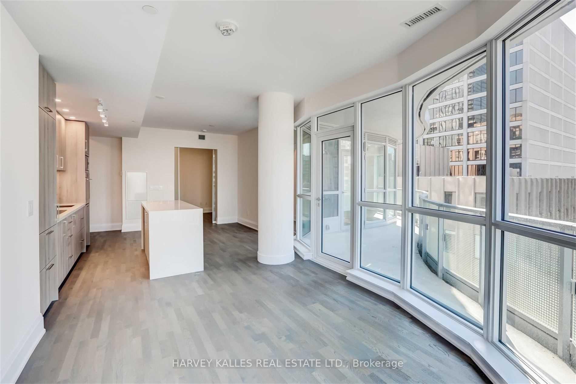 Photo 10 of Unit 1002, 88 Cumberland Street, Toronto, The Annex — HOMEH